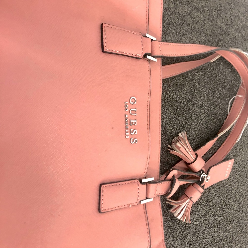Beautiful purse guess
